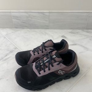 On cloud cloudrunner 7.5